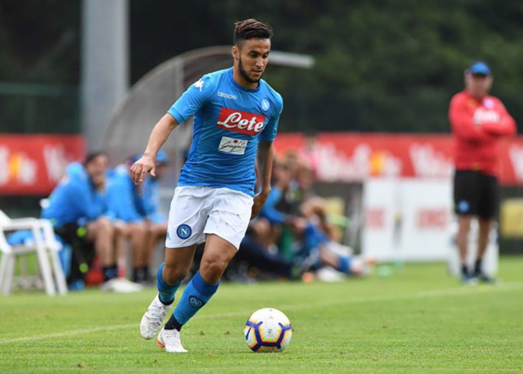 ADAM OUNAS : L’ALGÉRIEN ÉCARTÉ DU GROUPE DE NAPLES