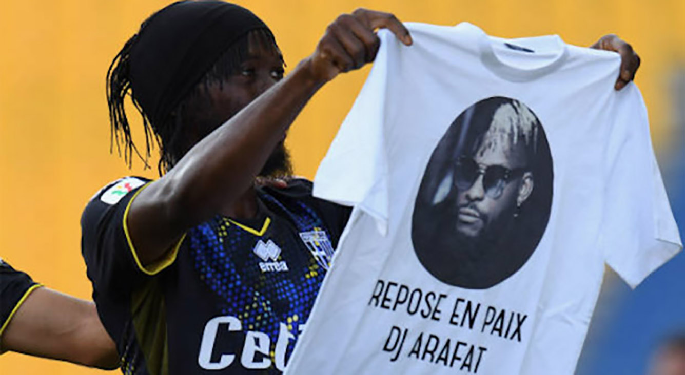 PARME: GERVINHO SIGNE UN DOUBLÉ ET REND HOMMAGE À DJ ARAFAT PARME: GERVINHO SIGNE UN DOUBLÉ ET REND HOMMAGE À DJ ARAFAT