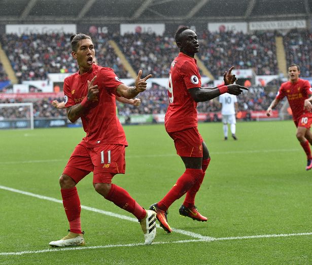 LIVERPOOL : ENTRE SADIO MANÉ ET FIRMINO, PETER CROUCH FAIT SON CHOIX