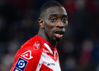 Le footballeur malien Sambou Yatabaré retrouve la liberté après une décision de justice Le footballeur malien Sambou Yatabaré retrouve la liberté après une décision de justice