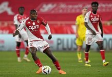 Lutte contre l’homophobie : Oudéa-Castéra exige des sanctions « fermes » contre Camara et Monaco Lutte contre l'homophobie : Oudéa-Castéra exige des sanctions "fermes" contre Camara et Monaco