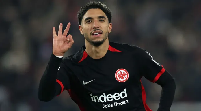 Accord imminent entre Kvaratskhelia et le PSG : un mercato en mouvement Accord imminent entre Kvaratskhelia et le PSG : un mercato en mouvement