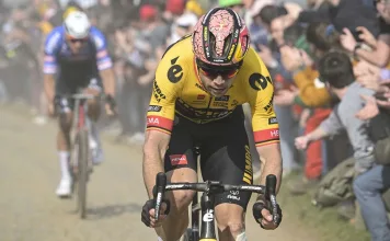 Paris-Roubaix 2024 : les vraies différences avec le Tour des Flandres Paris-Roubaix 2024 : les vraies différences avec le Tour des Flandres