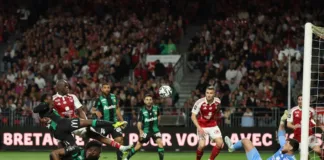 Remontée spectaculaire Lens Brest : un nul renversant qui relance le suspense en Ligue 1 Remontée spectaculaire Lens Brest : un nul renversant qui relance le suspense en Ligue 1